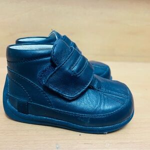 Minibel leather shoes size 17 ( usually 3 to 6 months , 9,2 to 9,5 cm)